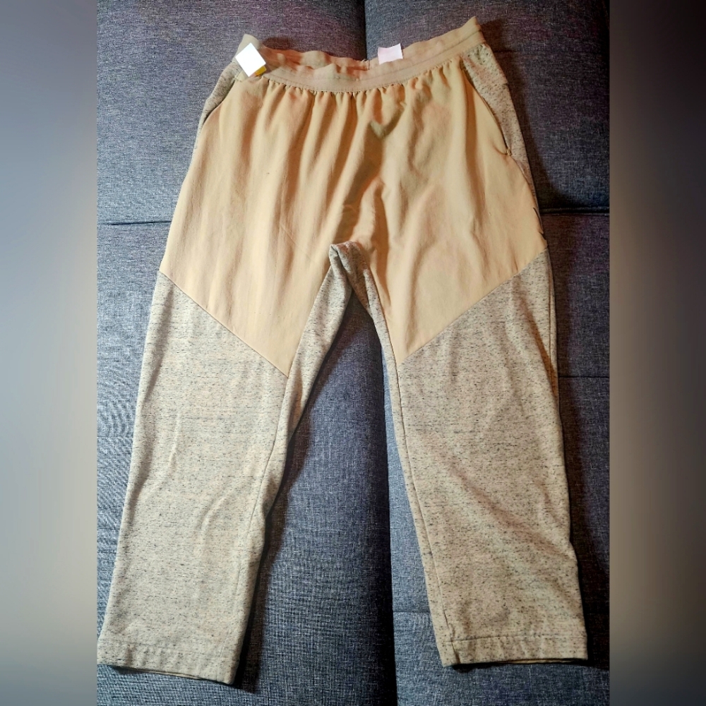 RARE NIKE DRI-FIT YOGA PANTS LG KHAKI DRAWSTRING ZIPPER POCKETS